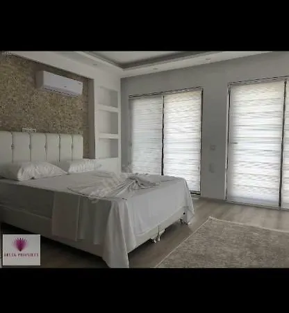 Vilă Cevri Sitesi *